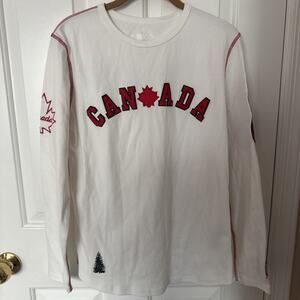 North Oak Shirt Women M Canada Long Sleeve Maple Leaf Patches Top Stitch NWOT